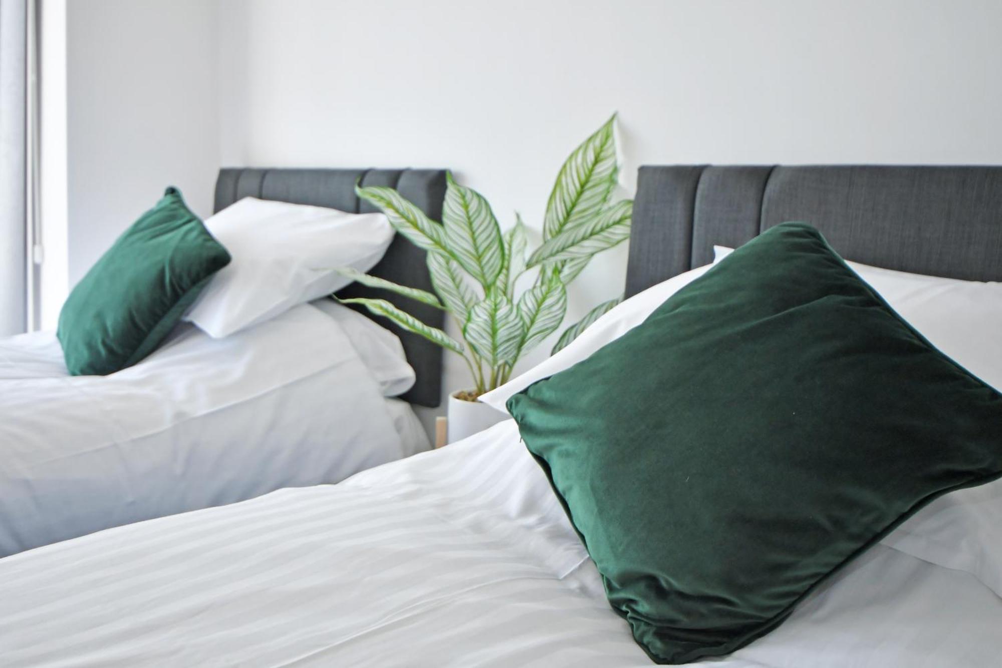 Potters Rest By Yourstays - 3 Bedroom House In Stoke-on-Trent