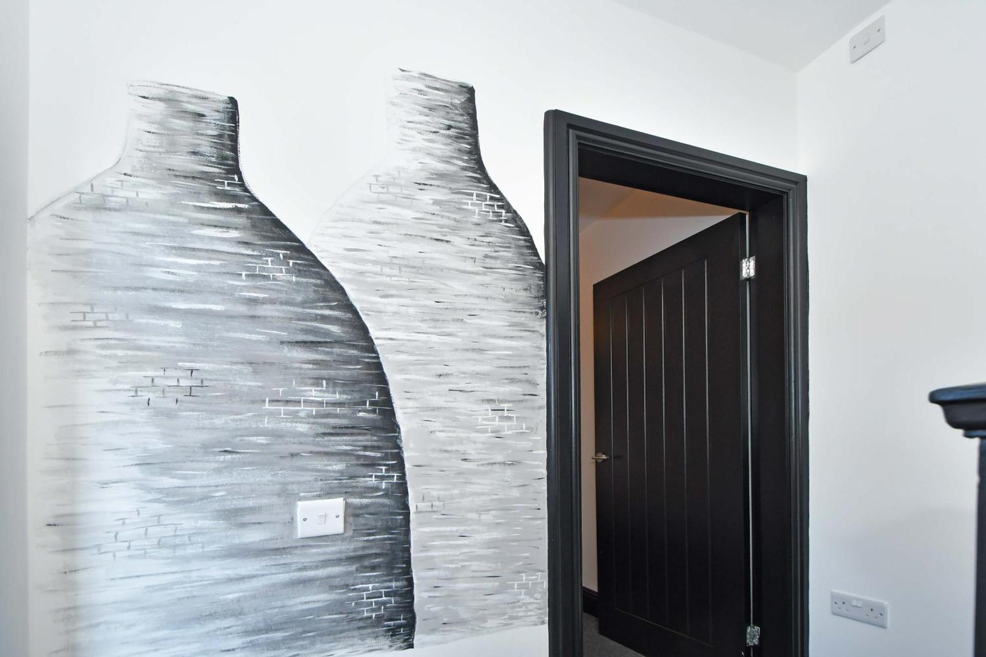 Potters Rest By Yourstays - 3 Bedroom House In Stoke-on-Trent