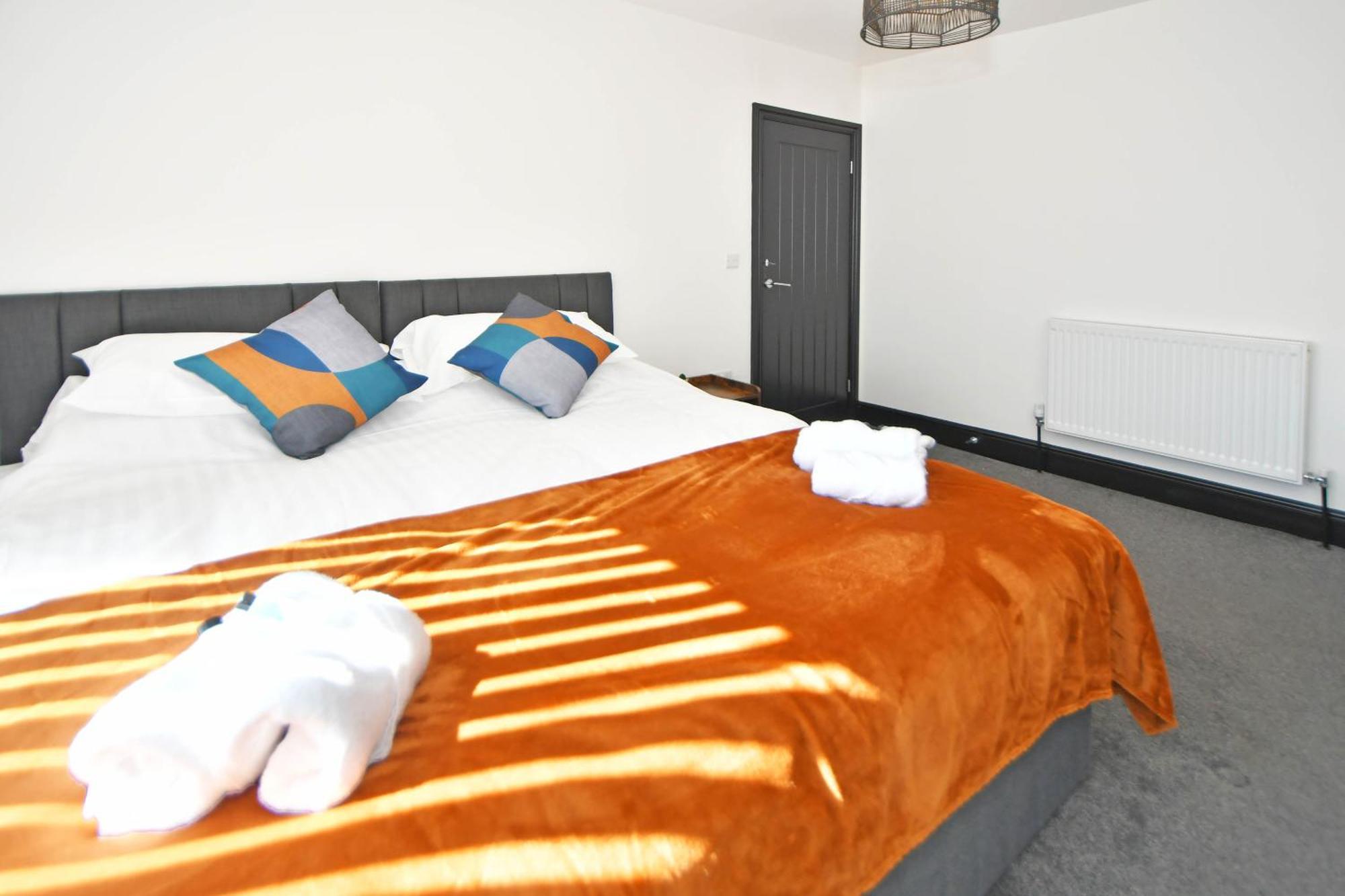 Potters Rest By Yourstays - 3 Bedroom House In Stoke-on-Trent